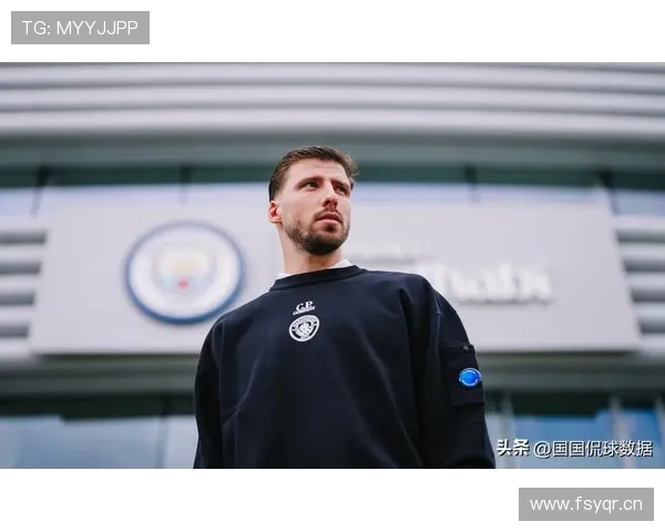 曼城的冠军之路：阵容冲突与战术管理危机背后的豪门崛起