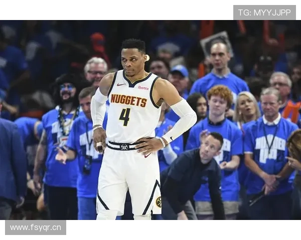 杰伦·威廉姆斯挡拆效率提升显著，带动球队关键时刻得分爆发